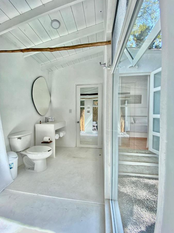 Hotel Cala Blanca Куэрнавака Экстерьер фото